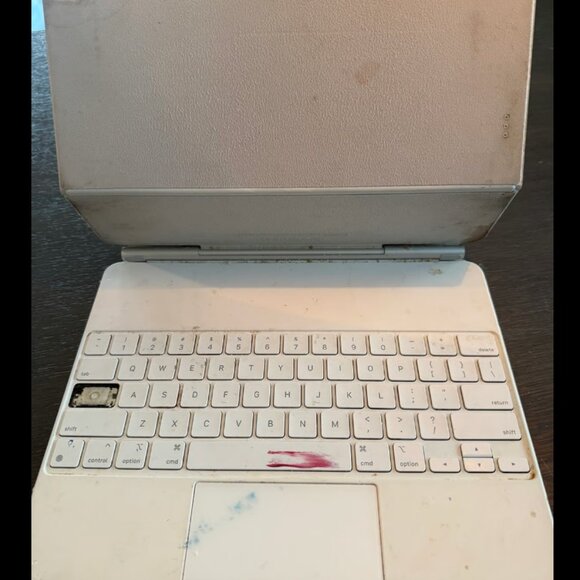 iPad Keyboard Apple - Picture 1 of 3
